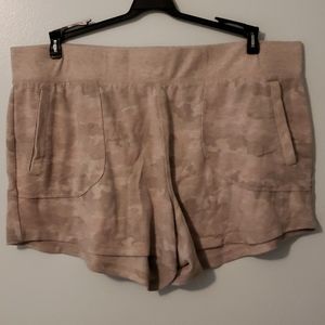 Athletic works shorts